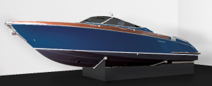 FERRETTI AUCTIONS AN AQUARIVA SUPER FOR ITALIAN EARTHQUAKE VICTIMS