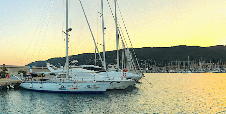 Daydreamer in the port of Andora
