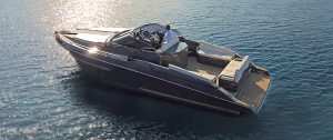 Rio Yachts Espera 34 . In Saint-Tropez, the test of a star