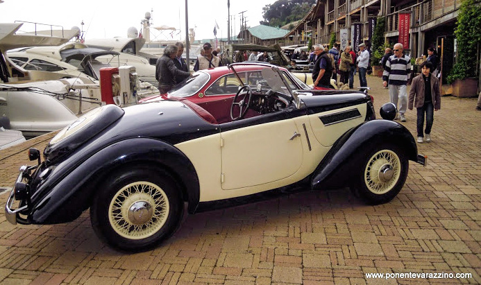 Marina di Varazze, classic cars