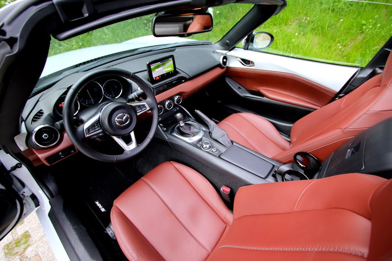 Mazda MX5 interiors