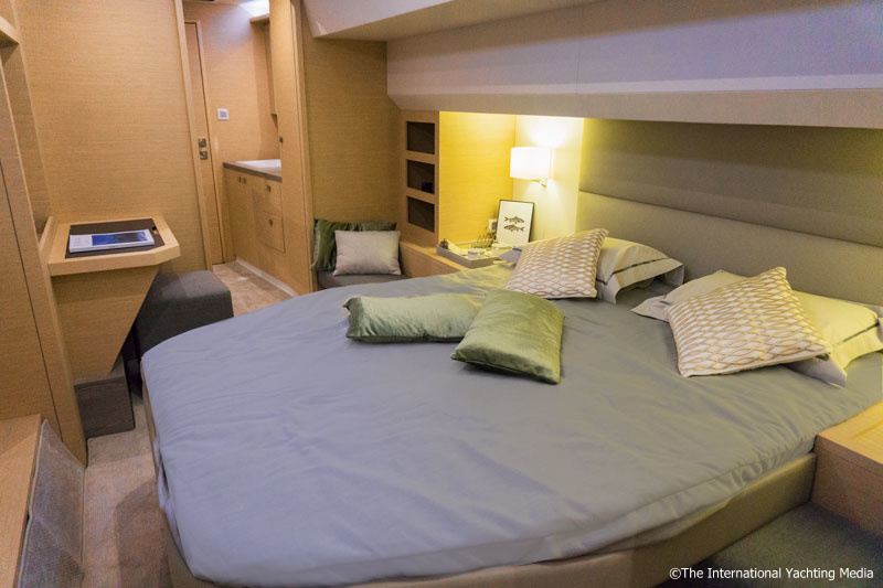 Fountaine Pajot MY 40, master cabin