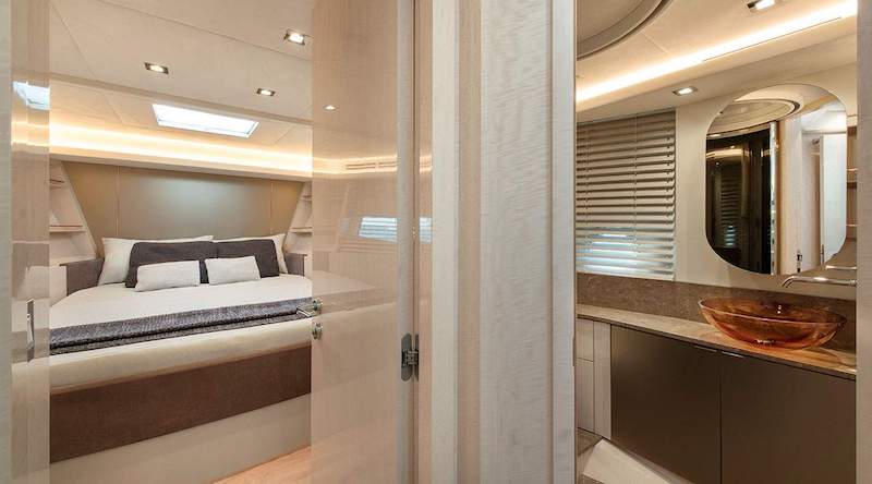 MCY 66, VIP cabin