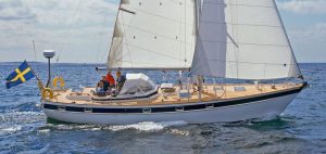 Used boats under the lens: Hallberg – Rassy 42 E