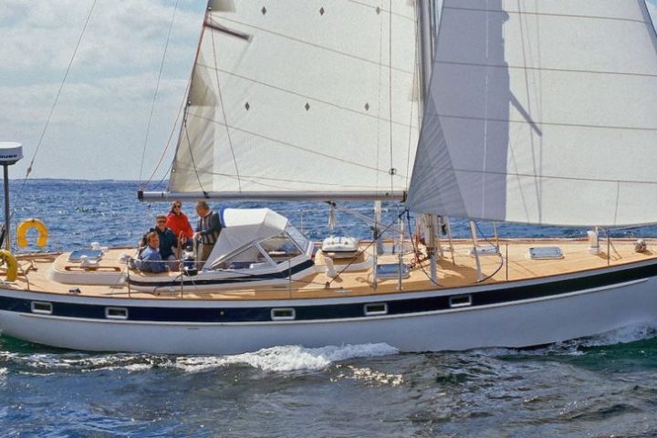 Hallberg Rassy 42 E