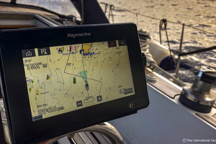 Raymarine Axiom 7 Test