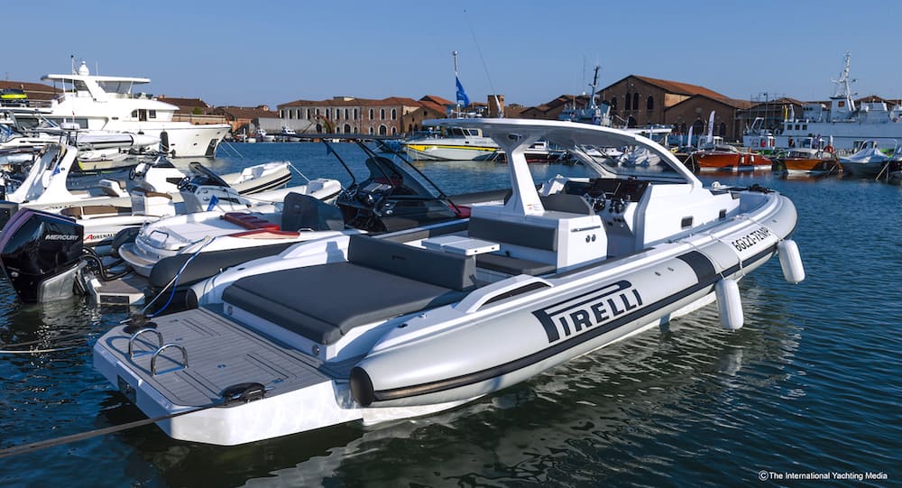Tecnorib Pirelli 35 Venice Boat Show