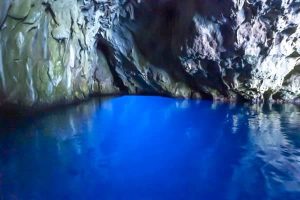 capri blue grotto