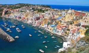 The island of Procida: tips for sailing