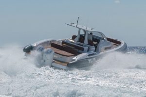 Cannes Yachting Festival 2022 Pirelli 50