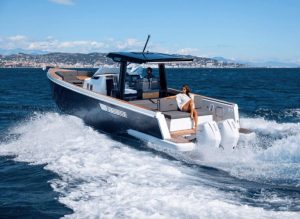 i-yacht rental