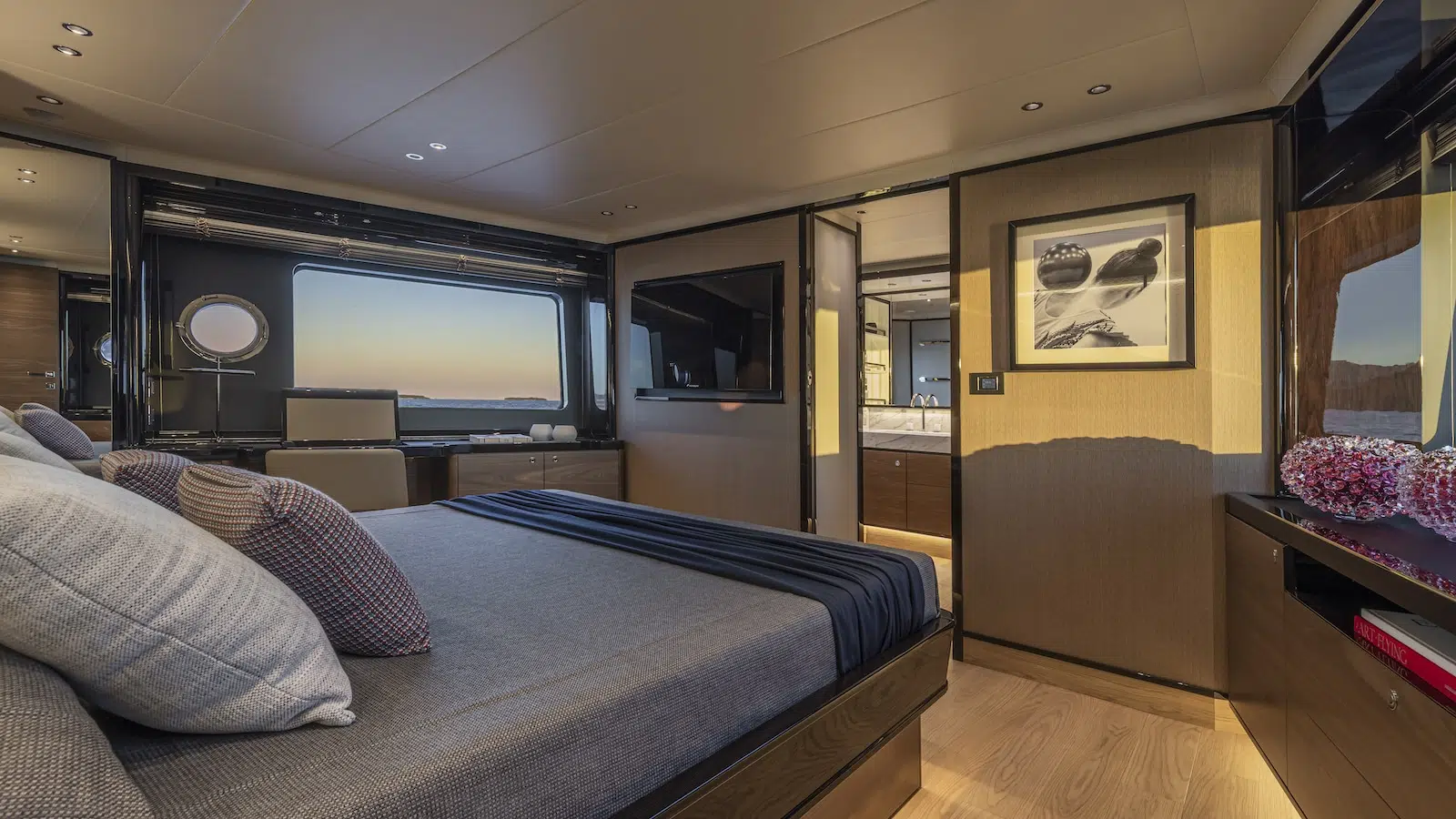 Master cabin Master cabin