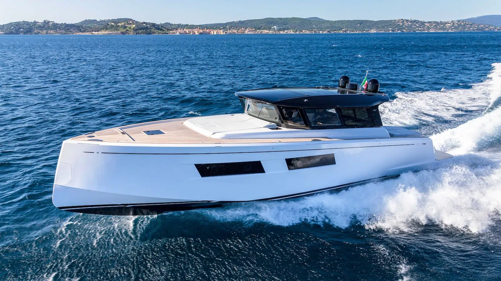 Pardo GT52 running 1 Pardo GT52 running 1