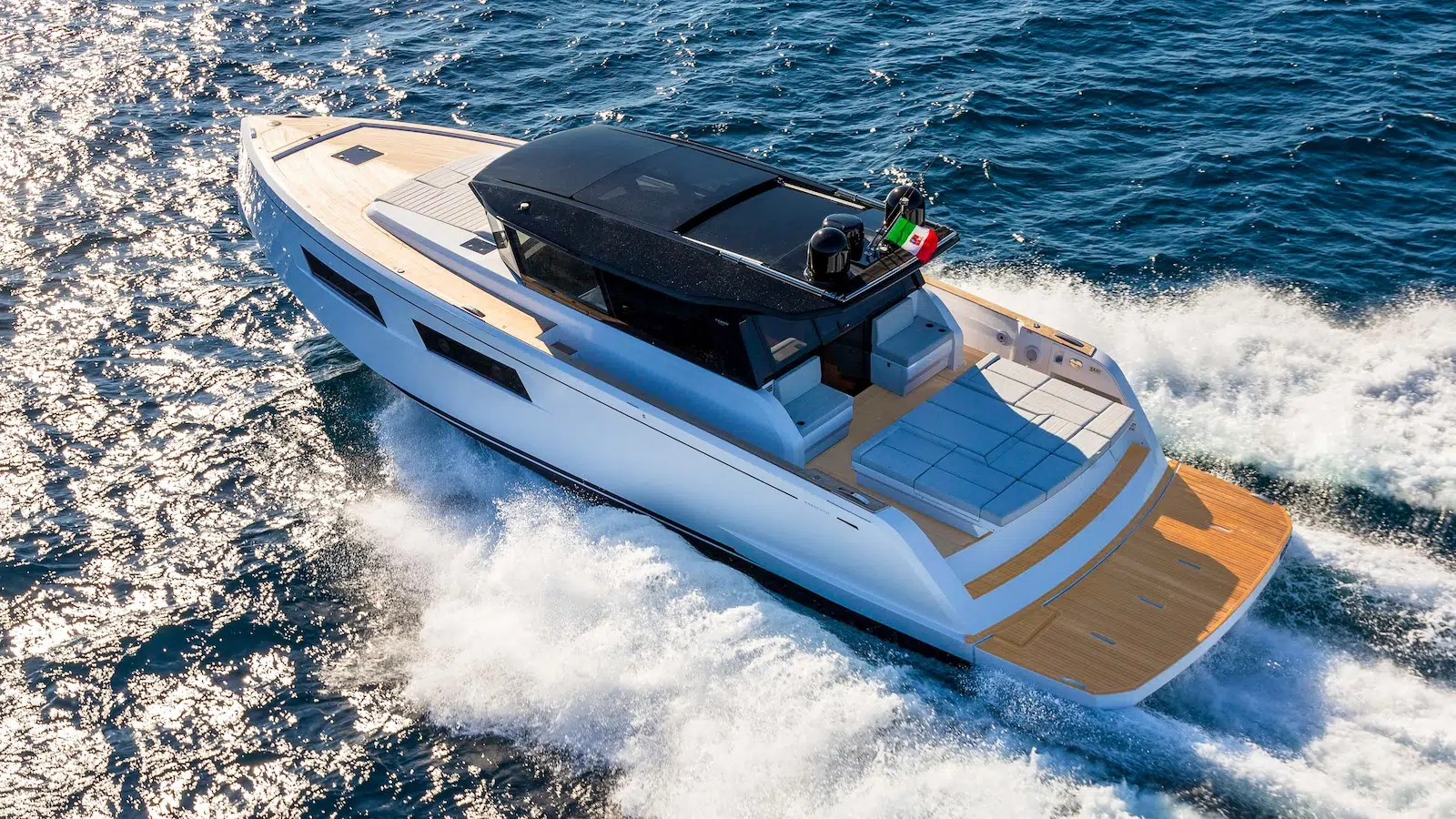 Pardo GT52 running 3 Pardo GT52 running 3