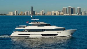 Ocean Alexander 37 Legend: where classic and cosmopolitan connect