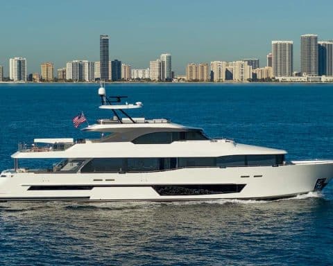 Ocean Alexander 37 Legend