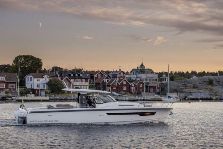 Nimbus Group EdgeWater PowerBoats