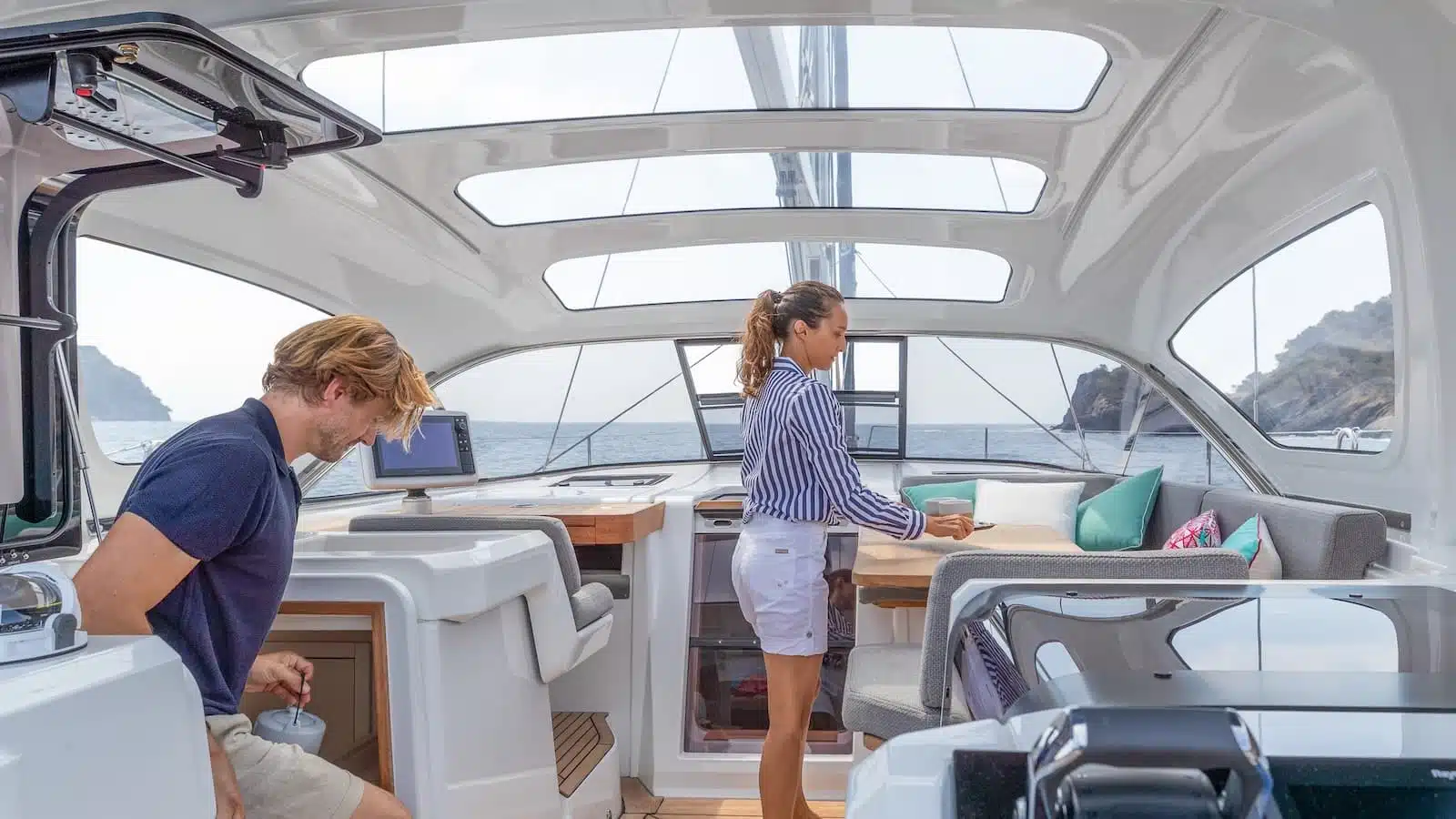 Jeanneau Yachts 55