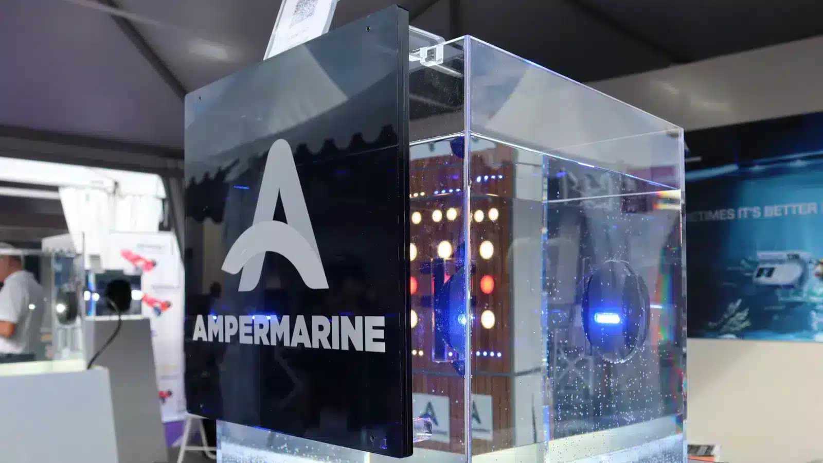 Ampermarine underwater spotlights