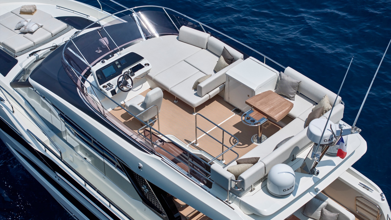 Prestige Yachts top view