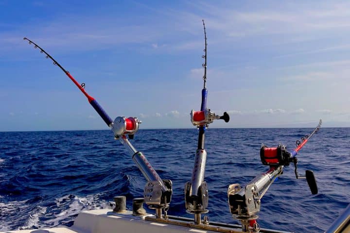 pesca ao corrico em alto mar