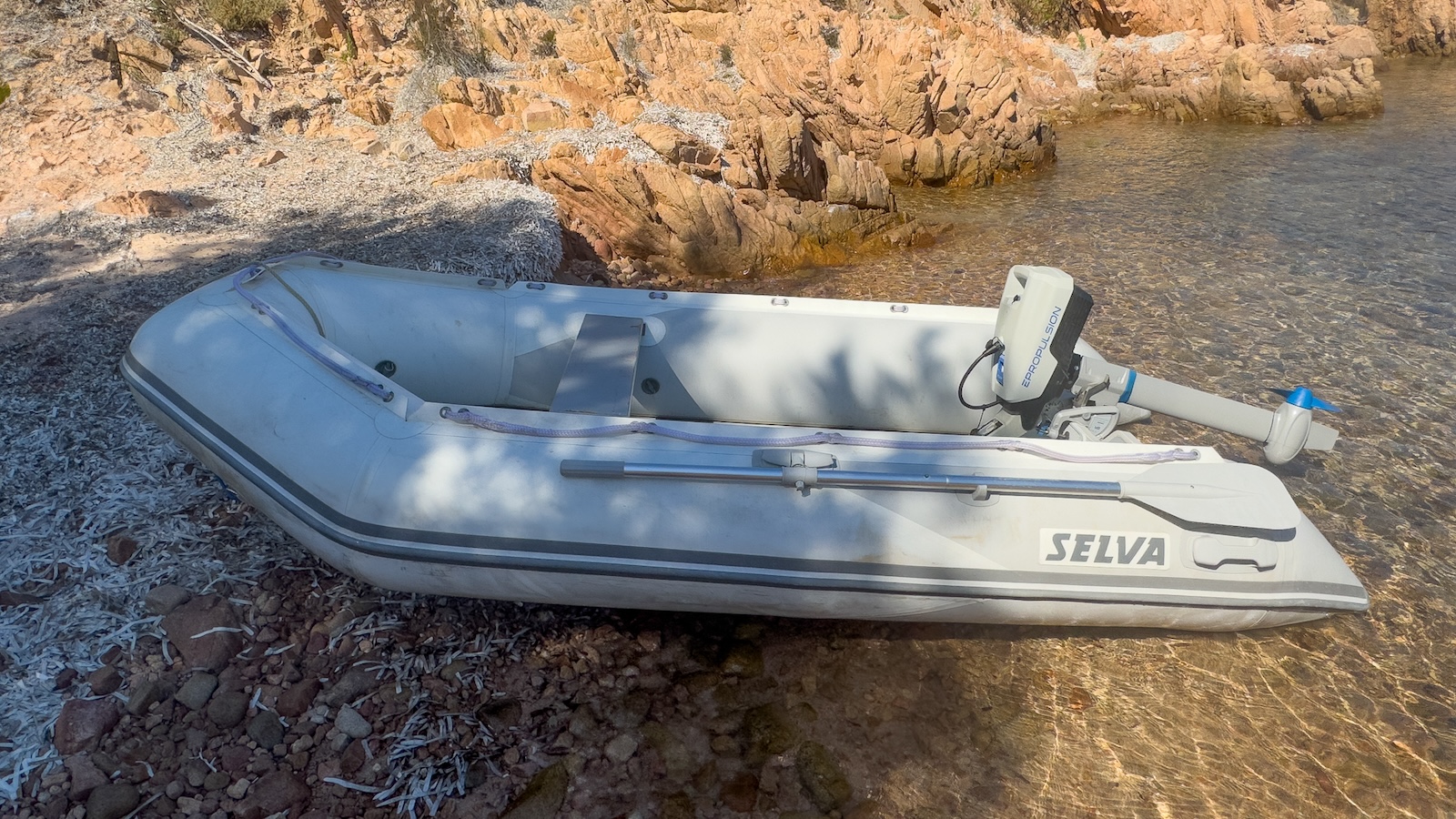 selva 320 vib tender