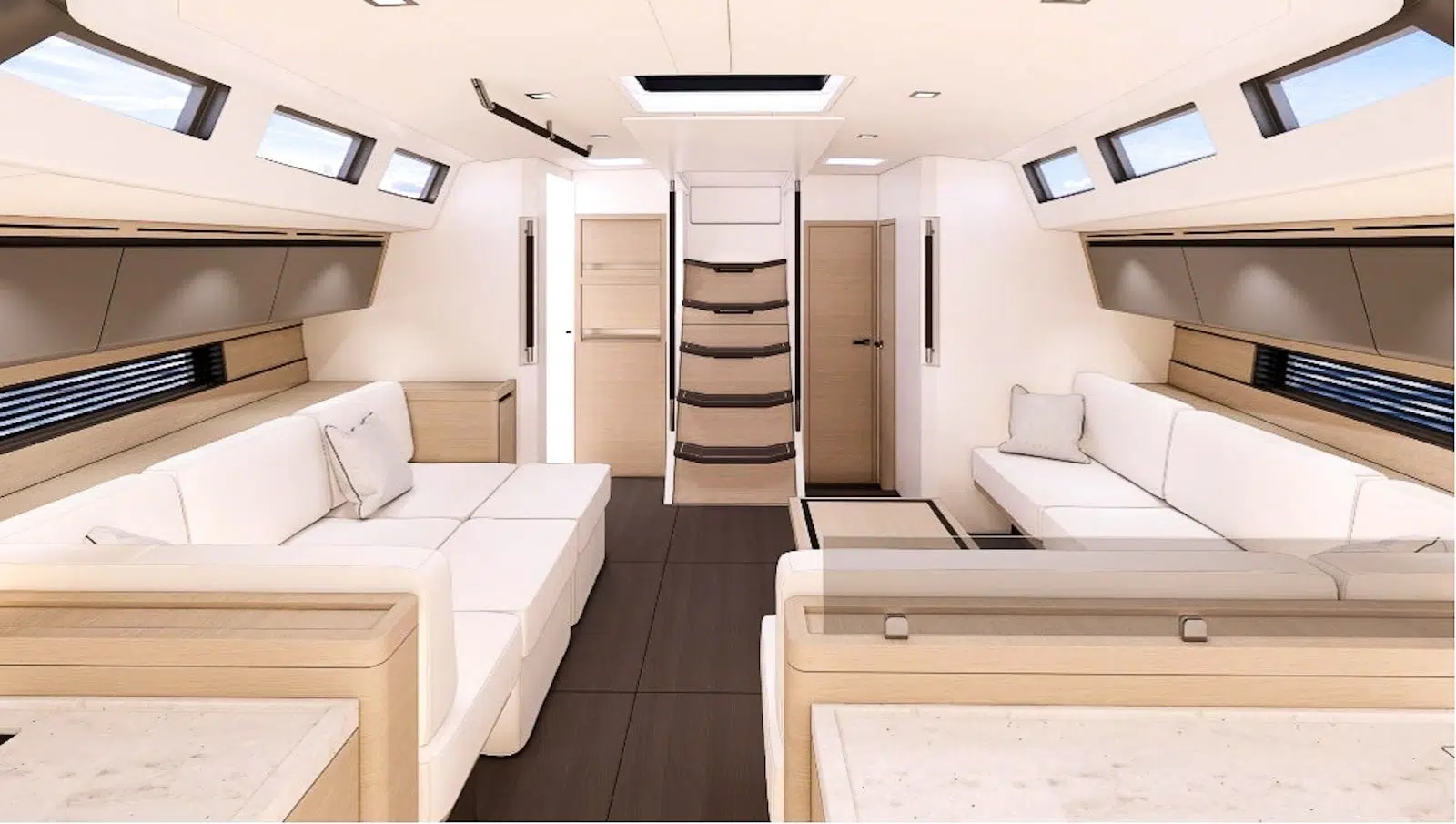 ICE 64 Explorer interior