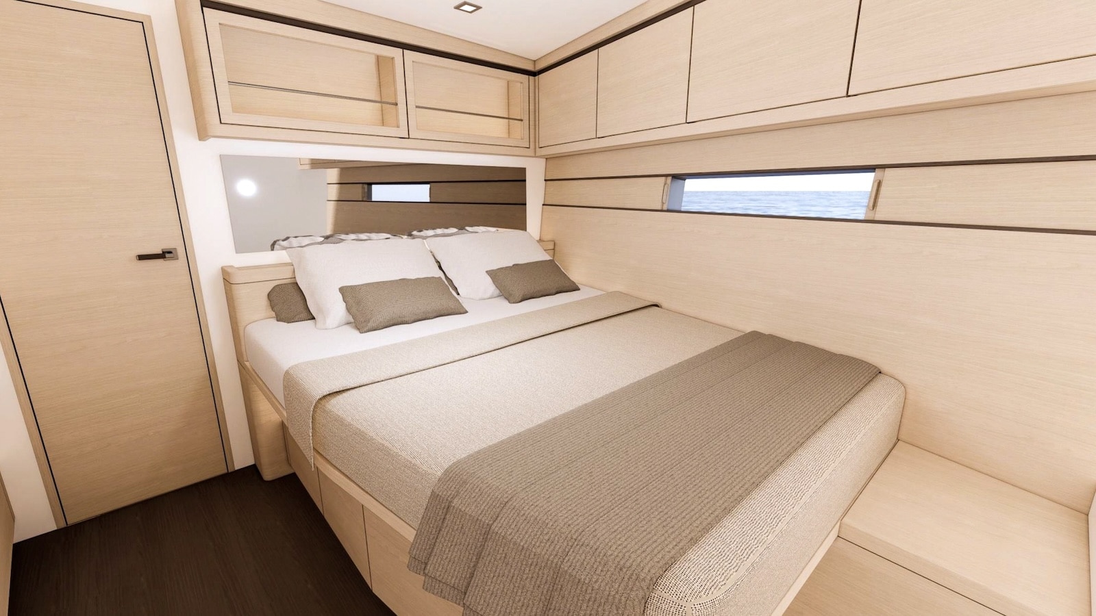 Ice 64 Explorer Master Cabin