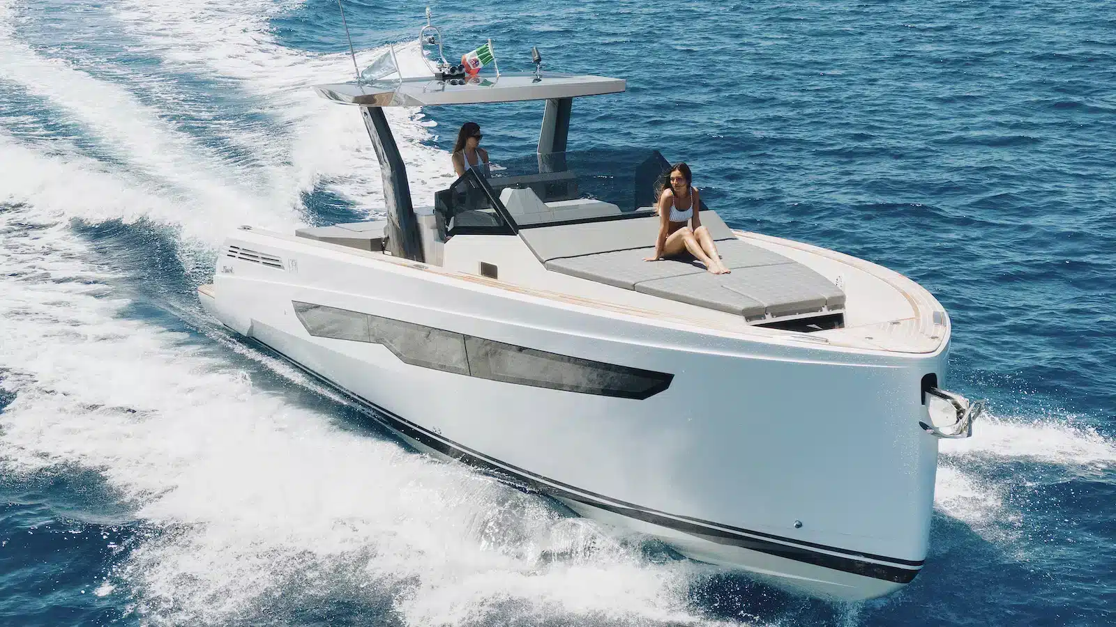 Fiart seduces the USA with Seawalker 35 and 39