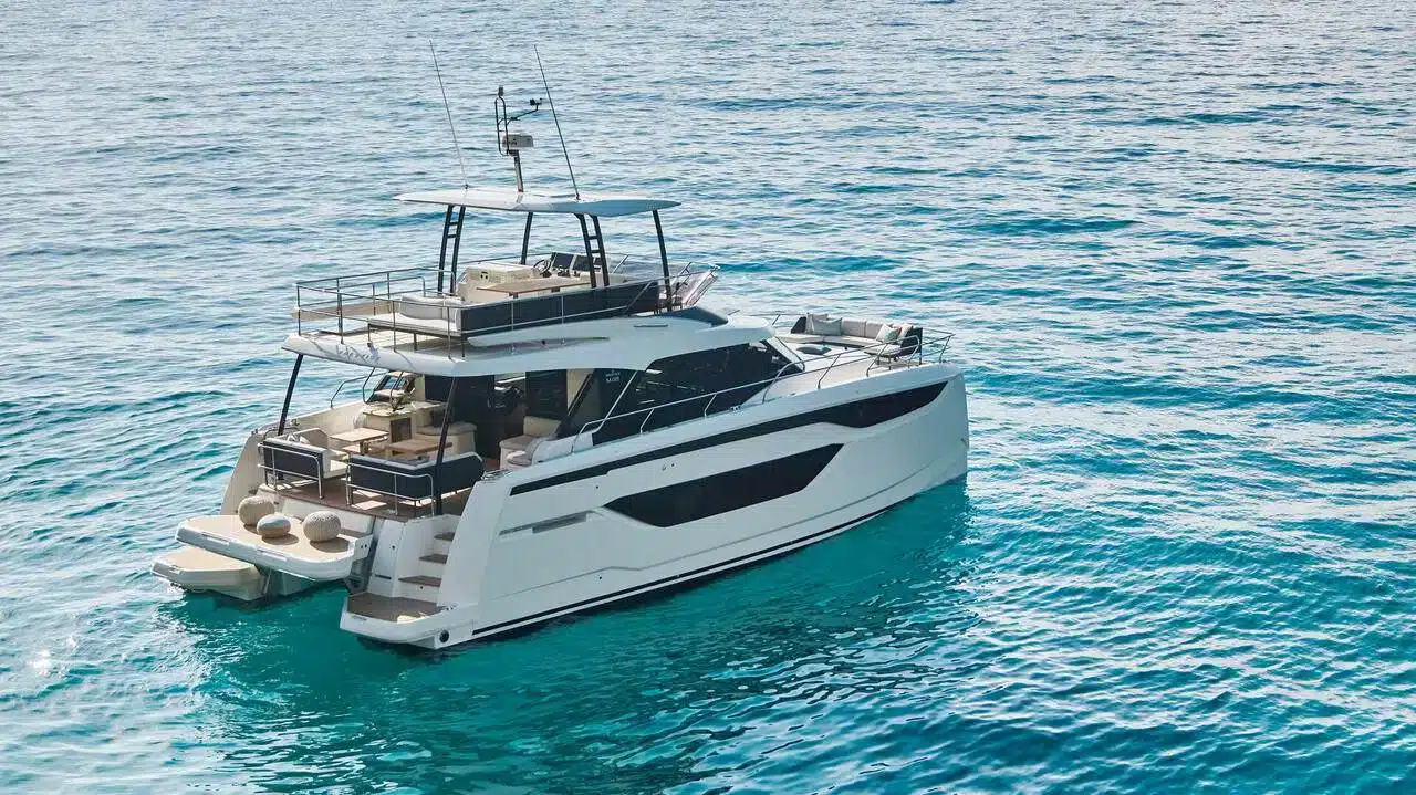 PRESTIGE YACHTS-M48