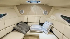 Boat fabrics and cushions: how to choose and wash them properly