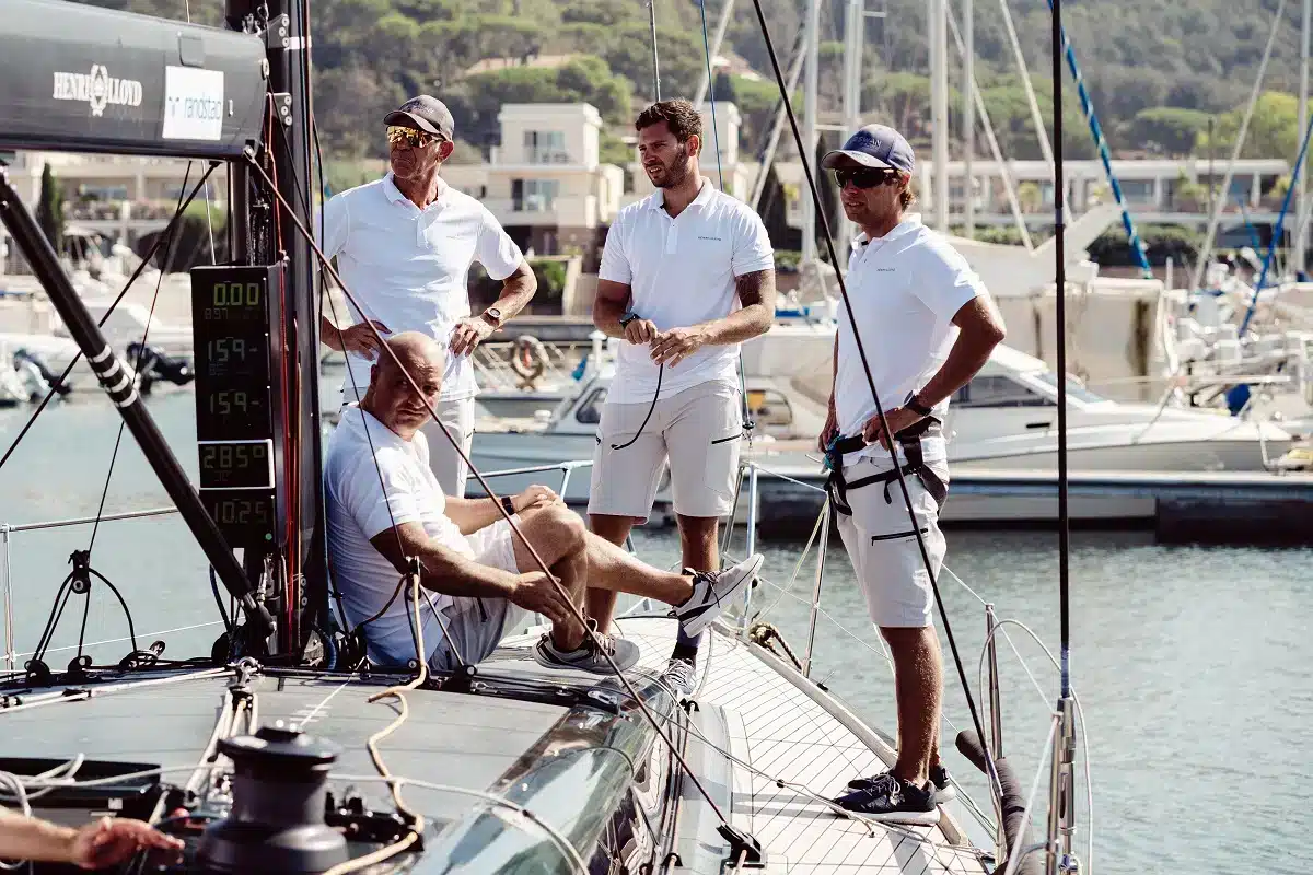 equipo de vela