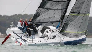 Sun Fast 30 One Design, sea trial for a fast and revolutionary one-design yacht
