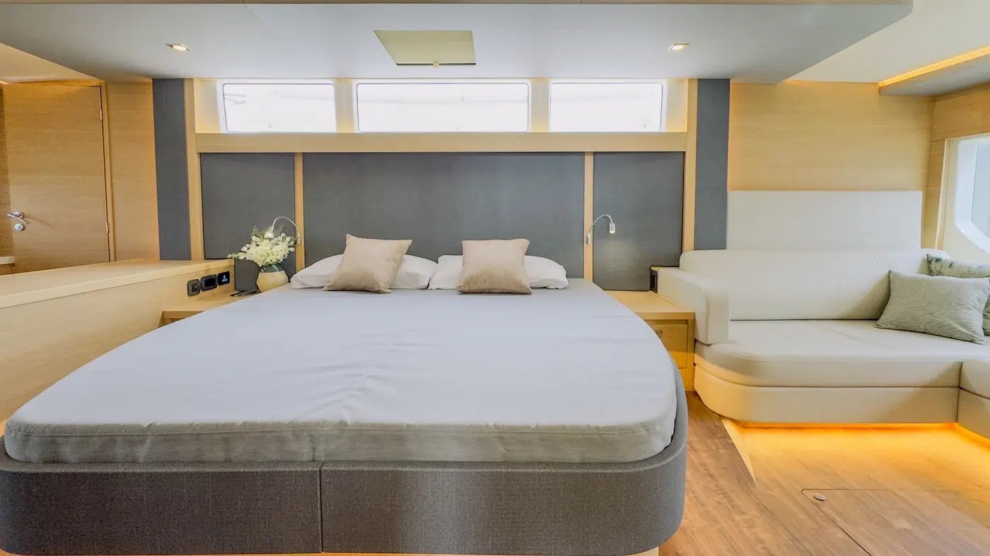 Aquila 50 Yacht Master Cabin