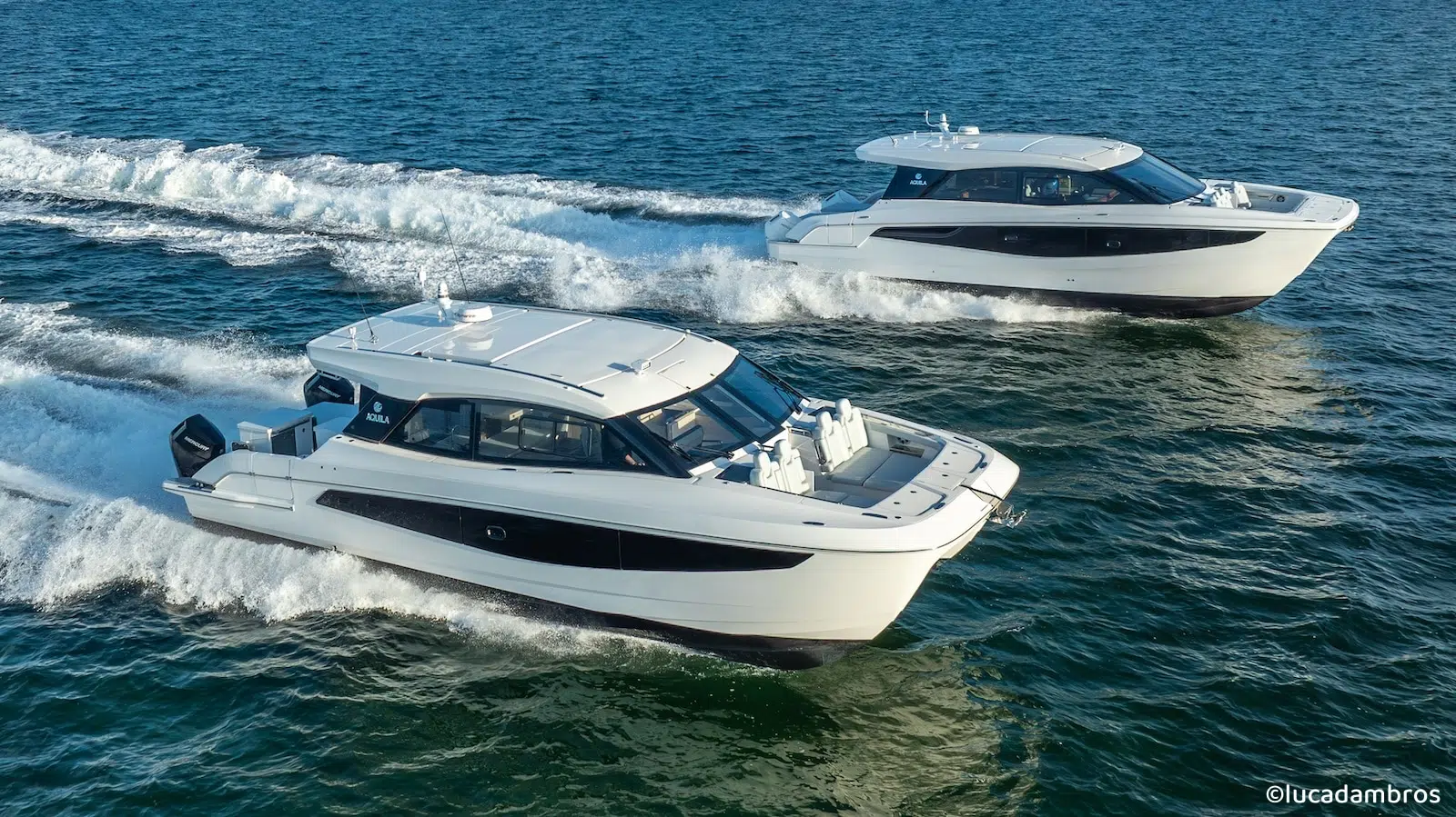 Aquila 42 Coupe and Aquila 46 Coupe running together