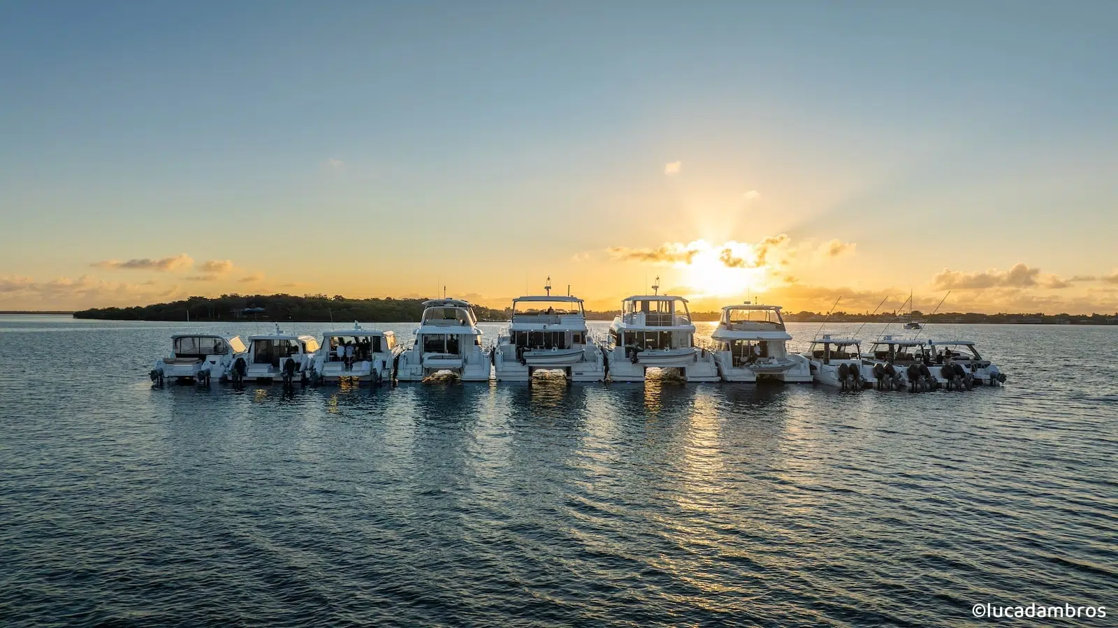 Aquila Power Catamarans 1