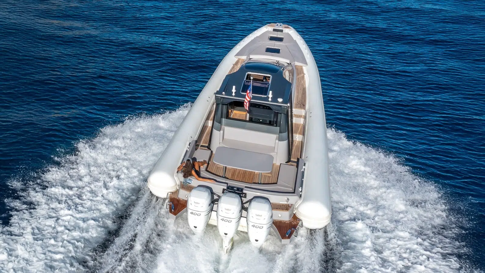 Magazzu Signature Collection Targa 45 running fast