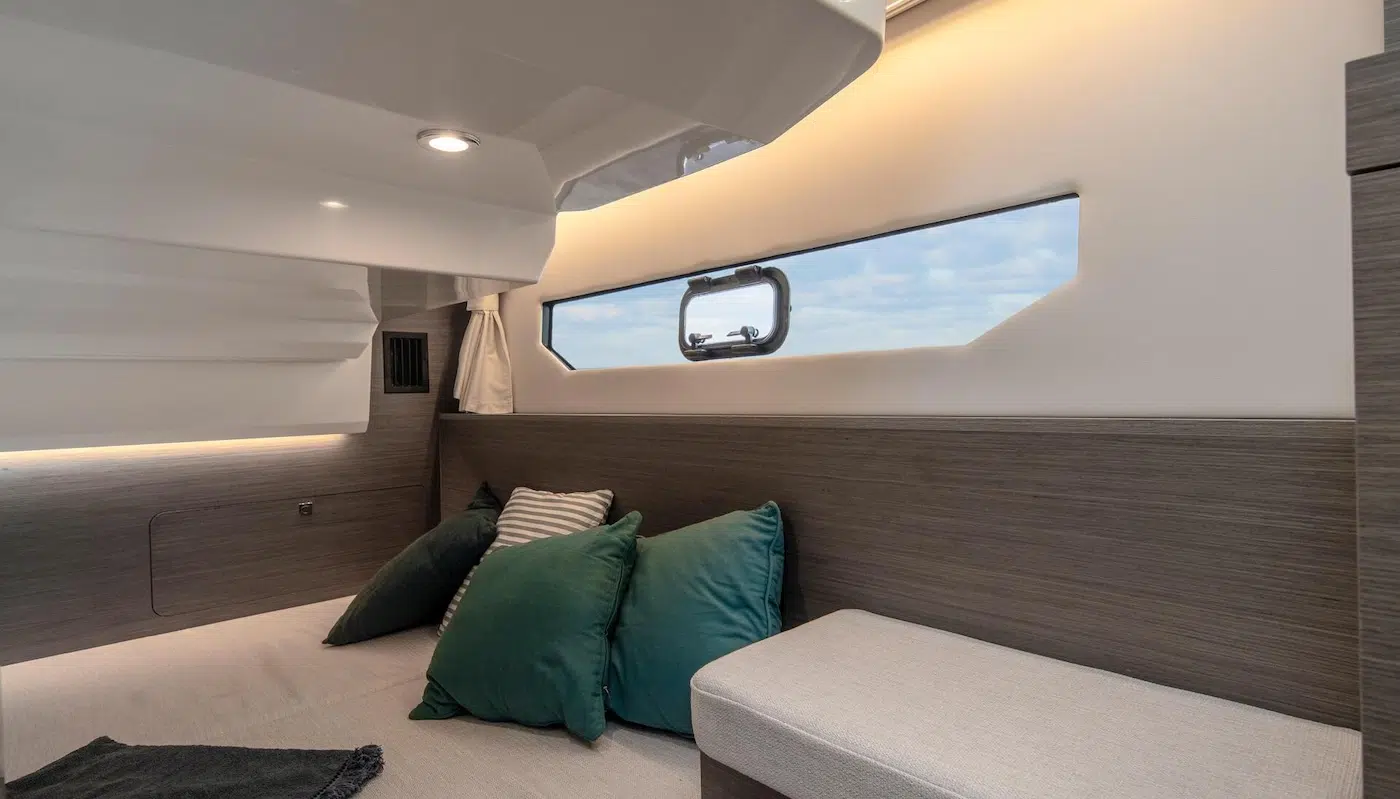 Merry fisher 895 interior