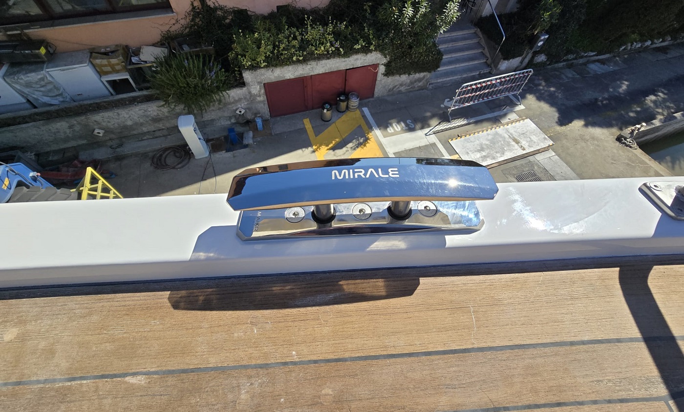 Ubimaior cleats