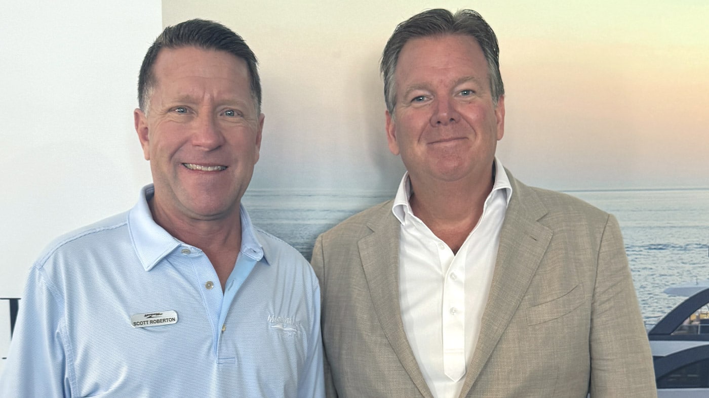 Scott Roberton named 2024 Sales Award Winner at Ocean Alexander