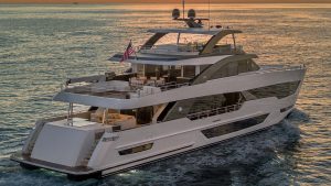 Ocean Alexander 35R, o novo carro-chefe de luxo vendido na Flórida