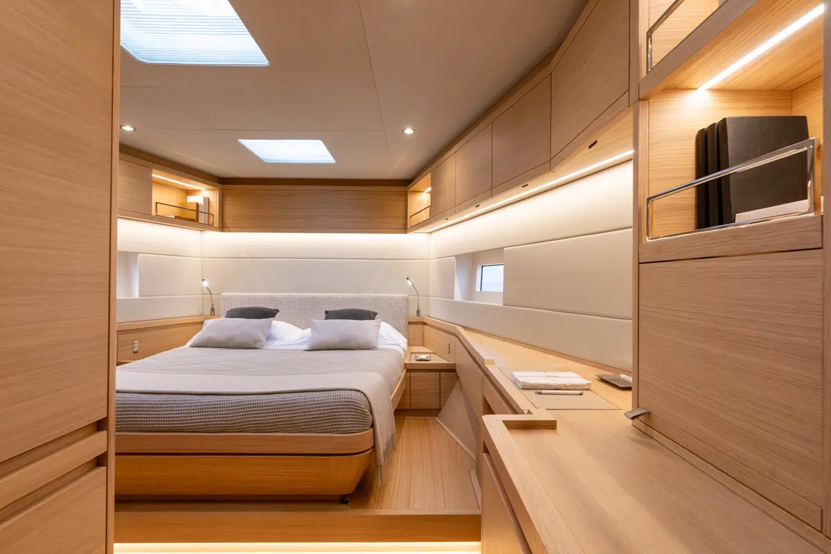 Grand Soleil Plus 65 Performance cabin