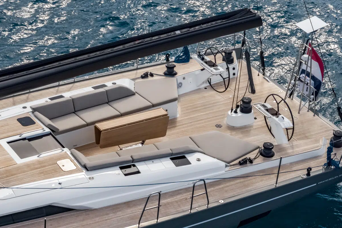Grand Soleil 65 Performance deck