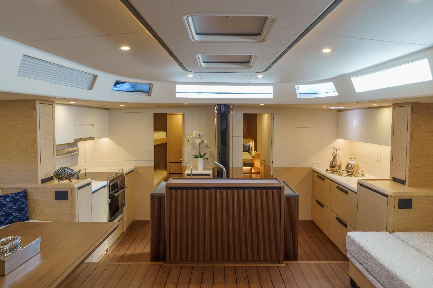 ice-yachts-interior-66