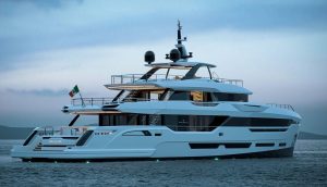 Baglietto no Monaco Yacht Show 2025 com DOM133 e T52