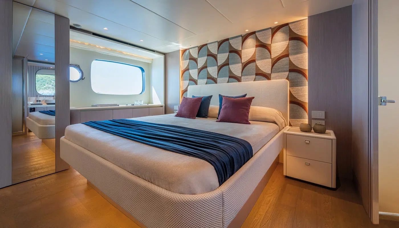 master cabin