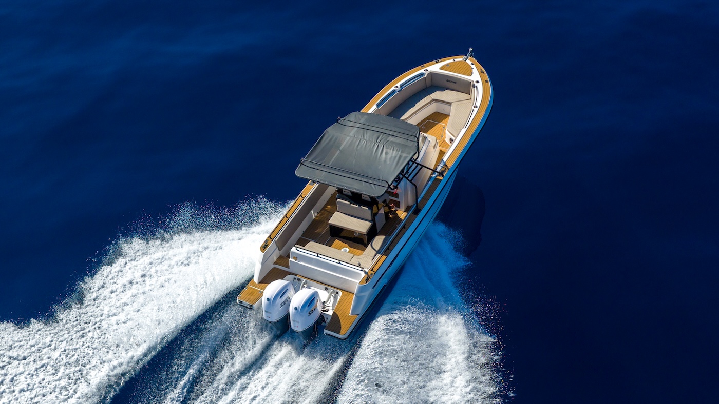 selva marine 920 center console