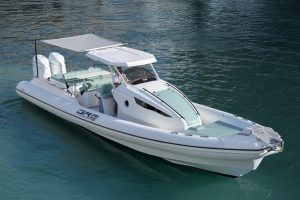 Oromarine Coupé S13, o teste de mar de um maxi RIB que combina ousadia e conforto
