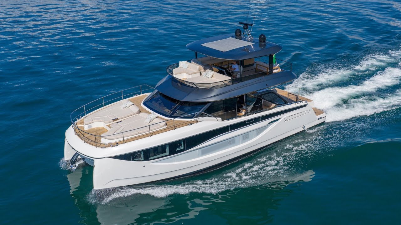 PRESTIGE M7: volledige test en beschrijving van het interieur