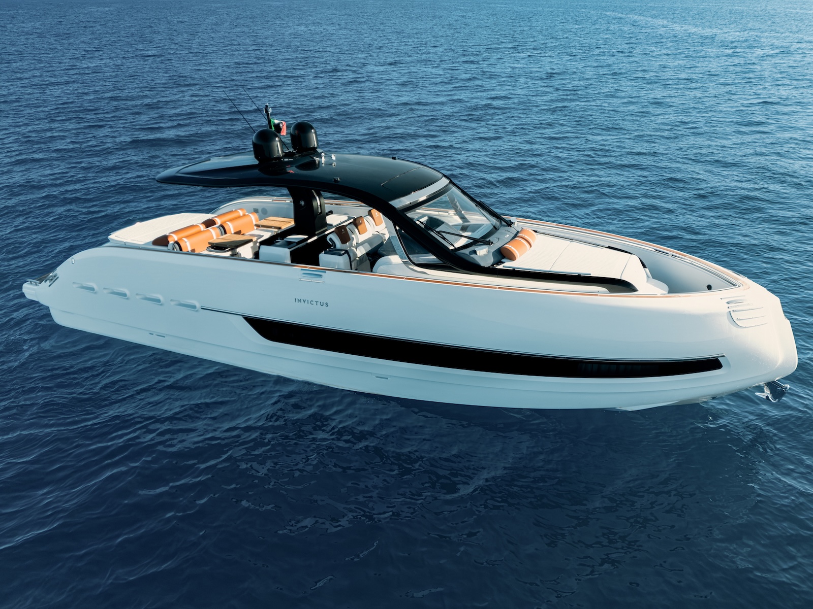 Invictus TT460 Shell Edition photo